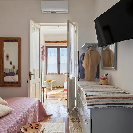 Steddueoro לינה וארוחת בוקר